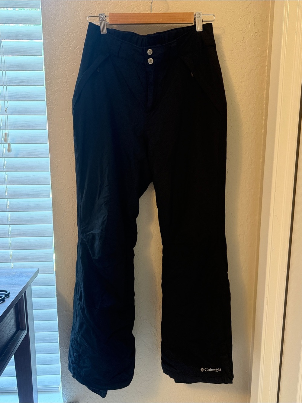 Columbia Women’s Black Insulated Ski Pants